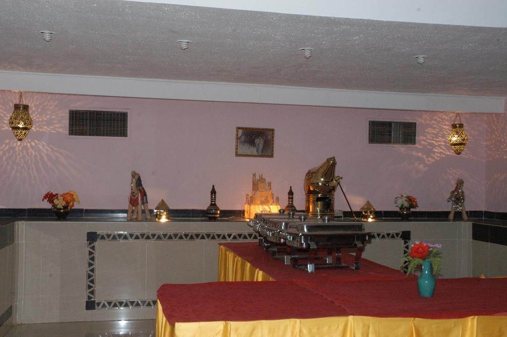 Nefertari Hotel Abu Simble Abu Simbel Exterior foto