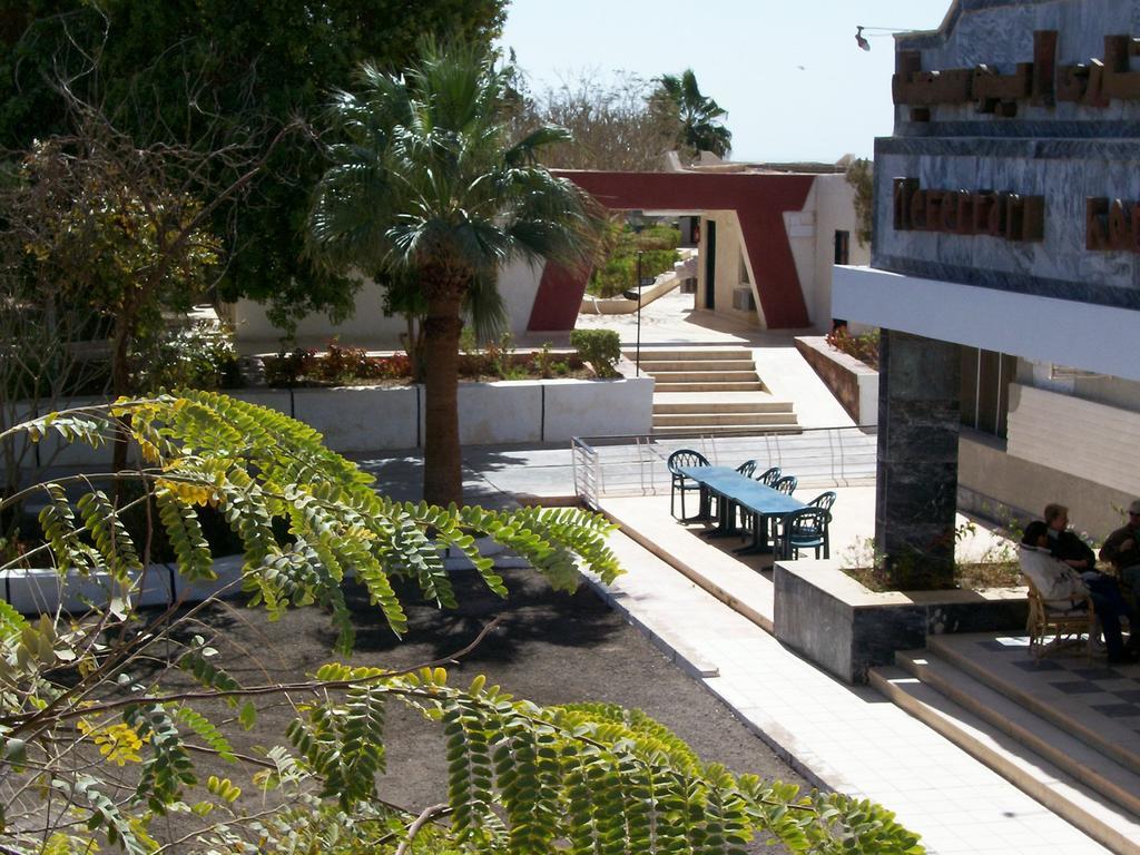 Nefertari Hotel Abu Simble Abu Simbel Exterior foto