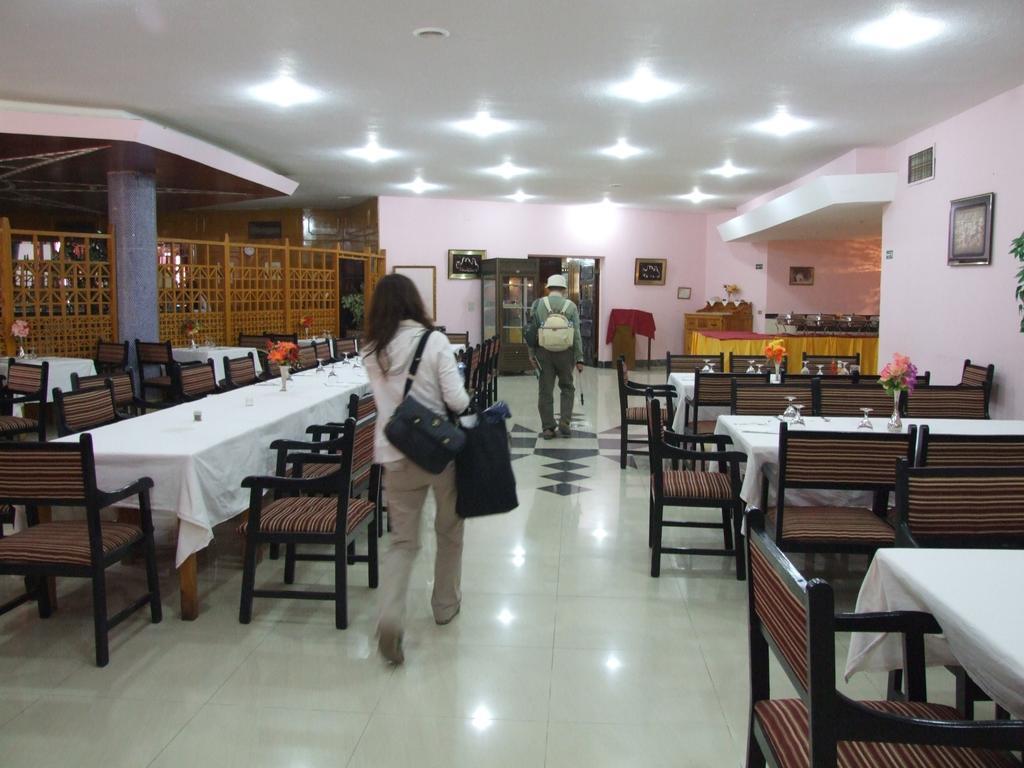 Nefertari Hotel Abu Simble Abu Simbel Exterior foto